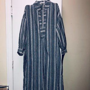 Womens Blue/White Dress. Medium.